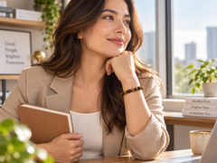 Serenity Tiger's Eye Beaded Bracelet – lifestyle wearing